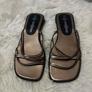 Premier Gold and Brown Sandals Sleek Minimalist Design
